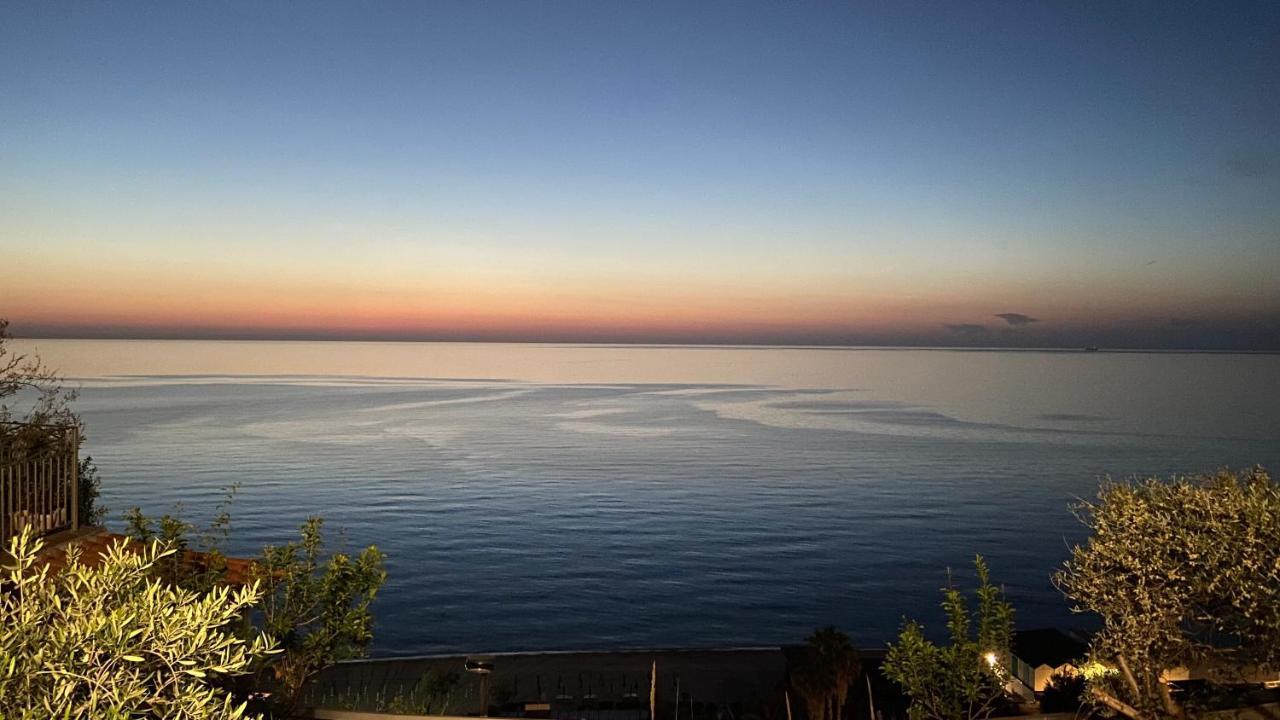 Caia Appartamenti Tropea Extérieur photo